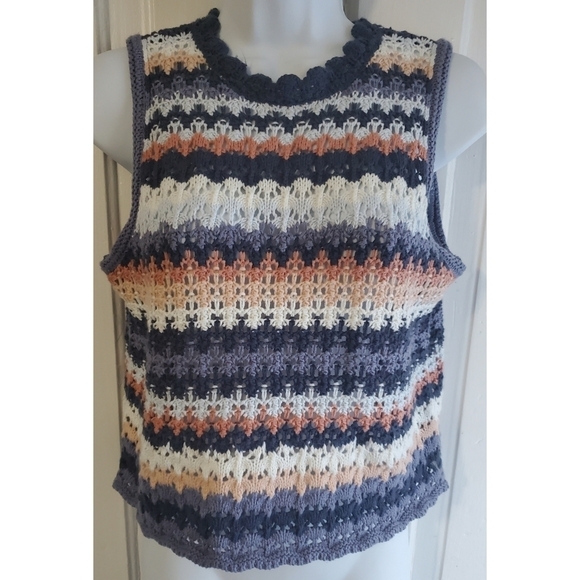 NEW Universal Thread Openwork Multistriped Sweater Tank - Picture 2 of 12